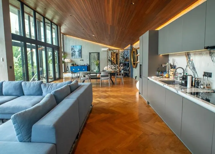 فيلة Lillypad 5bed سمينياك
